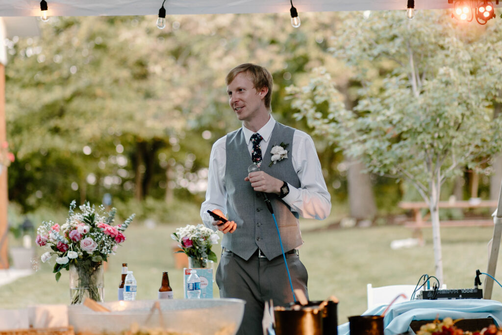 speeches at backyard wedding reception