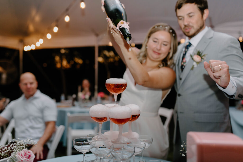 champagne pour at illinois wedding